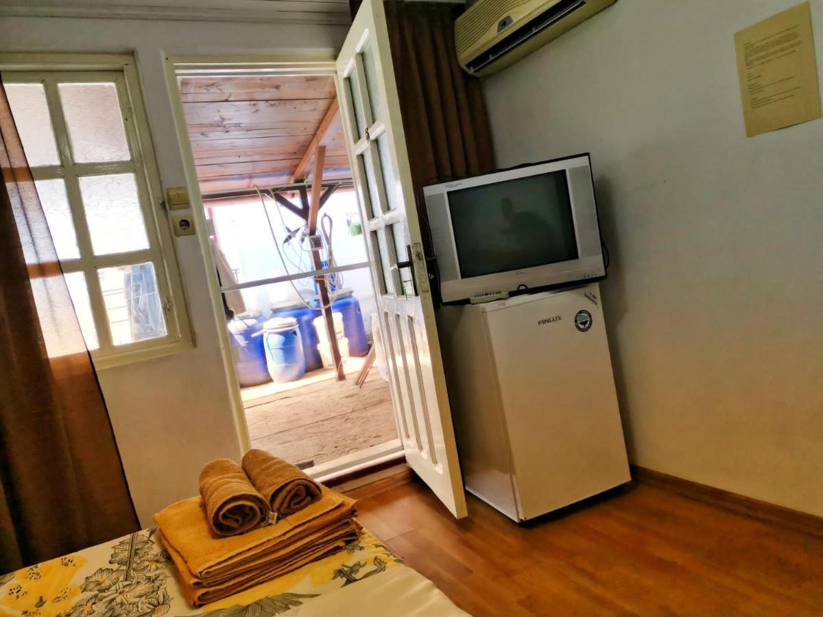 Casa Ioana Hotel คอสติเนช ภายนอก รูปภาพ